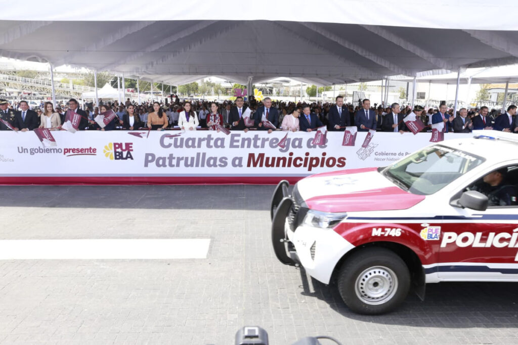 Entrega de 500 patrullas 1