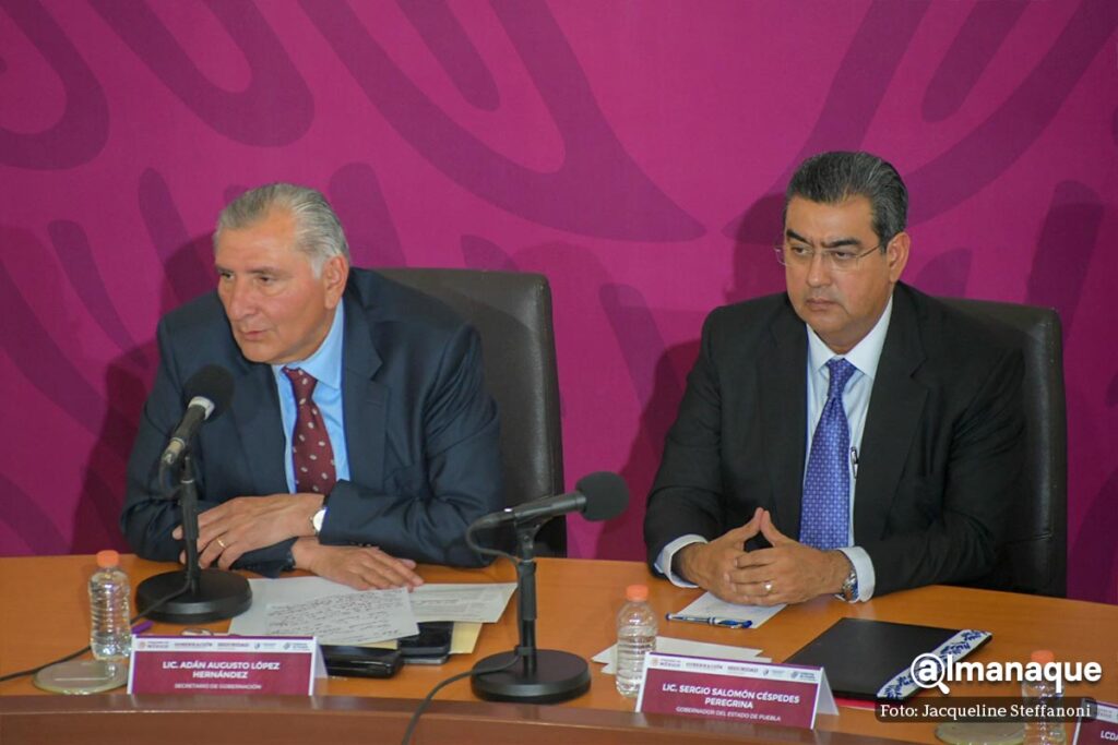 Puebla recibirá 287.1 mdp este año para seguridad; federación reconoce estrategia del gobierno estatal 34 Gobernador Sergio Salomon firma de Convenios de Coordinacion Puebla 13