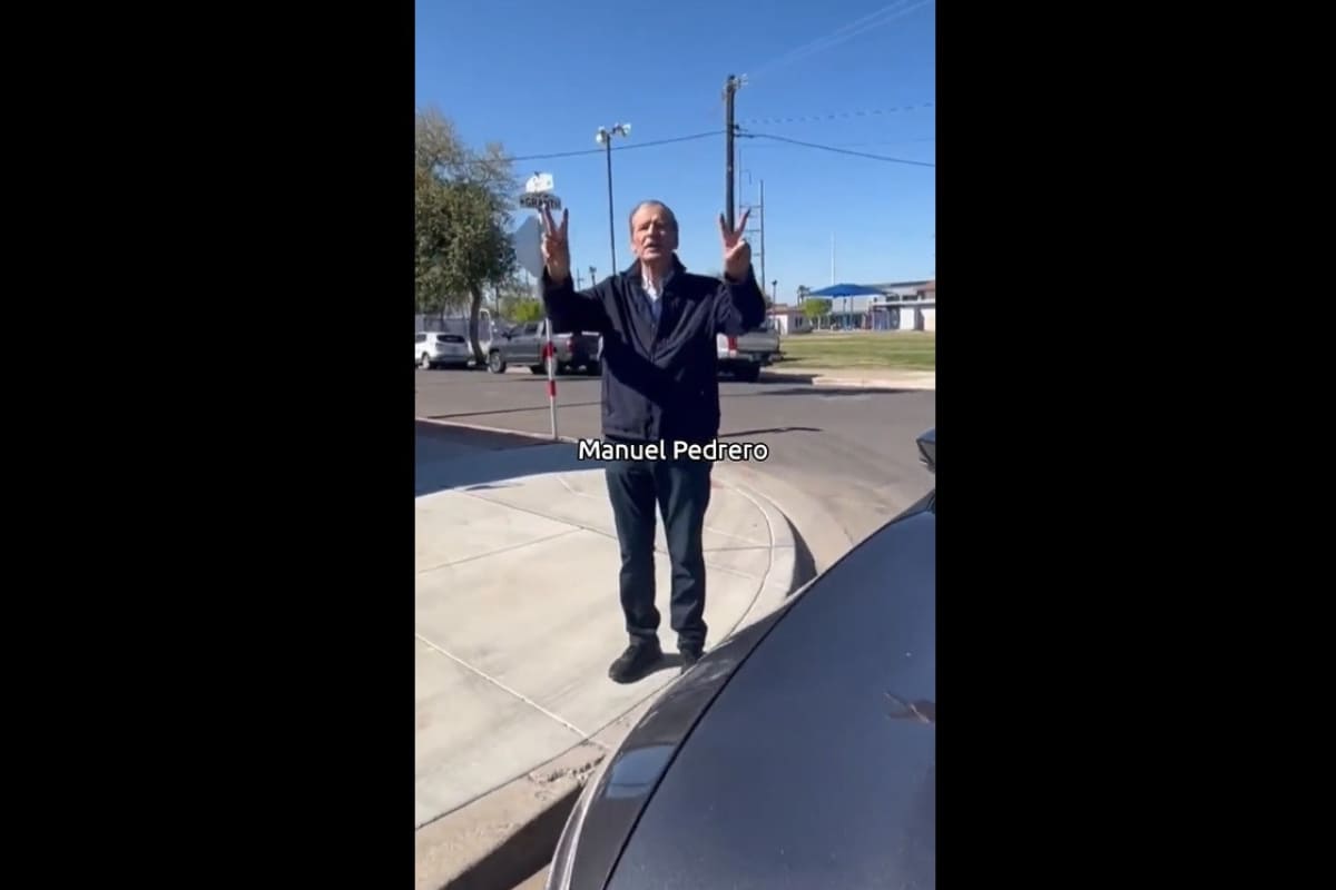 Mexicanos encaran a Vicente Fox