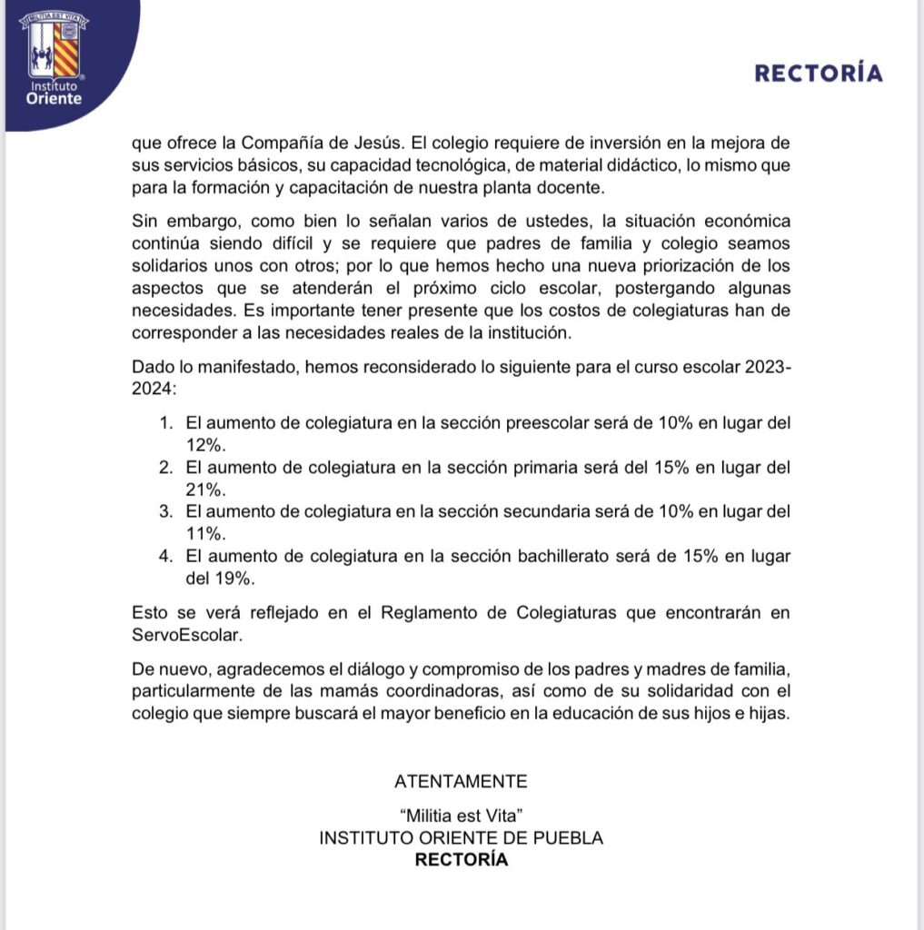 Padres y madres de familia se manifiestan por incremento IO