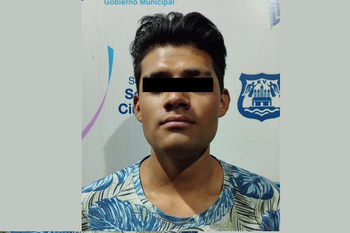Policía municipal detuvo a "El Chulo", sujeto relacionado en multiasaltos a tiendas OXXO 1 WhatsApp Image 2023 03 12 at 9.45.19 AM