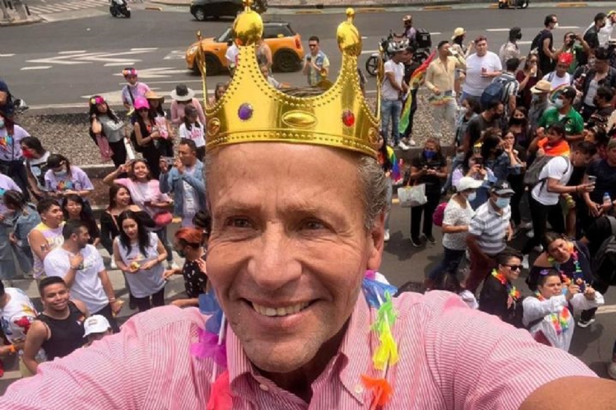 Alfredo Adame acude como invitado al comité LGBT+ de la CDMX y le recuerdan su homofobia 3 alfredo adame