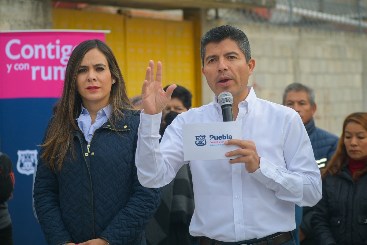 eduardo rivera universitarias victimas de acoso 1