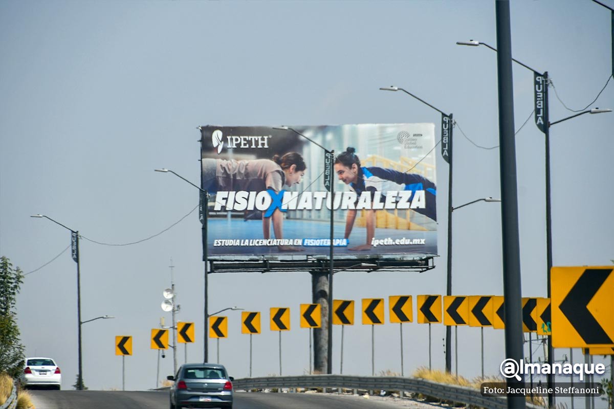 Dueños de espectaculares no regularizados pagarán hasta 700 mil pesos al Ayuntamiento de Puebla 3 espectaculares Puebla 3