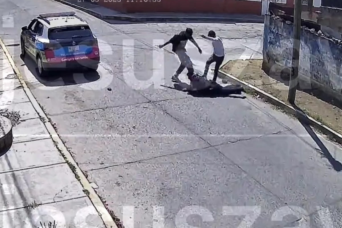 VIDEO: Cuatro ebrios golpean a policías municipales en la Romero Vargas; uno está grave 3 Golpean a policías en la Romero Vargas
