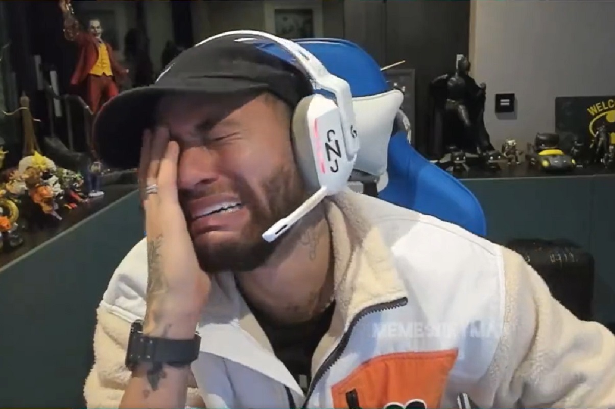 VIDEO: Neymar pierde un millón de euros jugando póquer en directo 3 neymar poquer