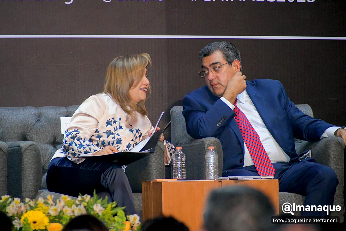 Gobiernos de Puebla y Tlaxcala firman convenio de desarrollo metropolitano 7 sergio salomon Foro de Alianzas para el Habitat 5