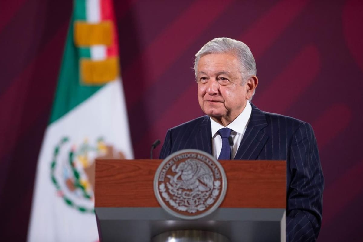 AMLO considera reunión con consejeros del INE de cara a las elecciones 1 Cancelan cumbre alianza América latina por contagio de AMLO