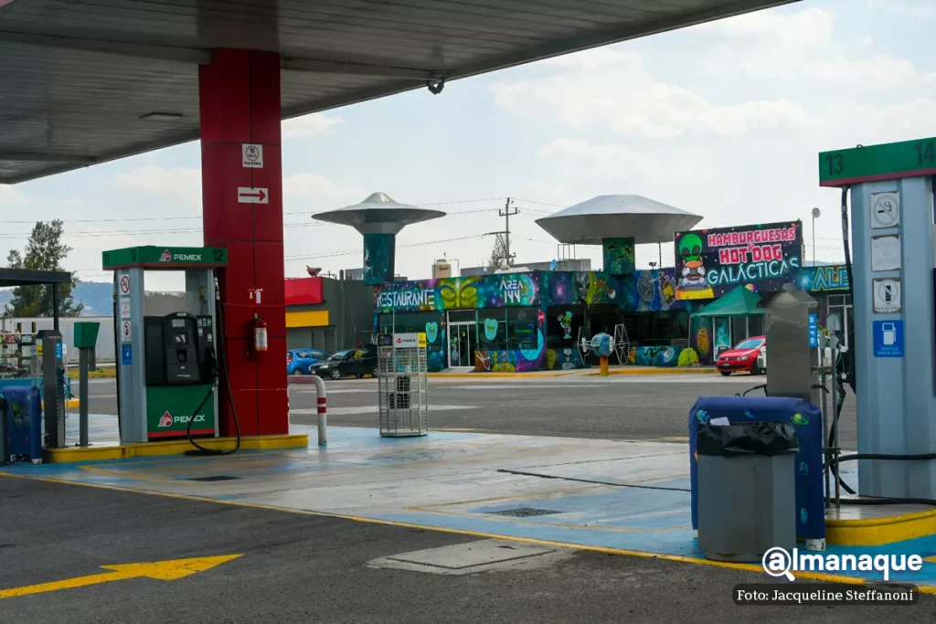 Area 144 La gasolinera con tematica OVNI que tiene museo hotel y restaurante en Puebla 19