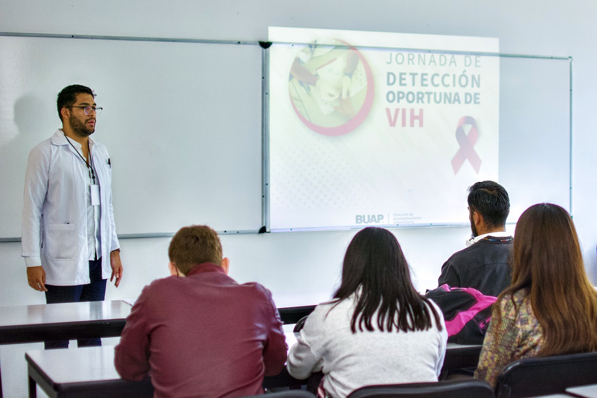 Se realizó Jornada de Acompañamiento Universitario en la Facultad de Ingeniería de la BUAP 1 E Jornada