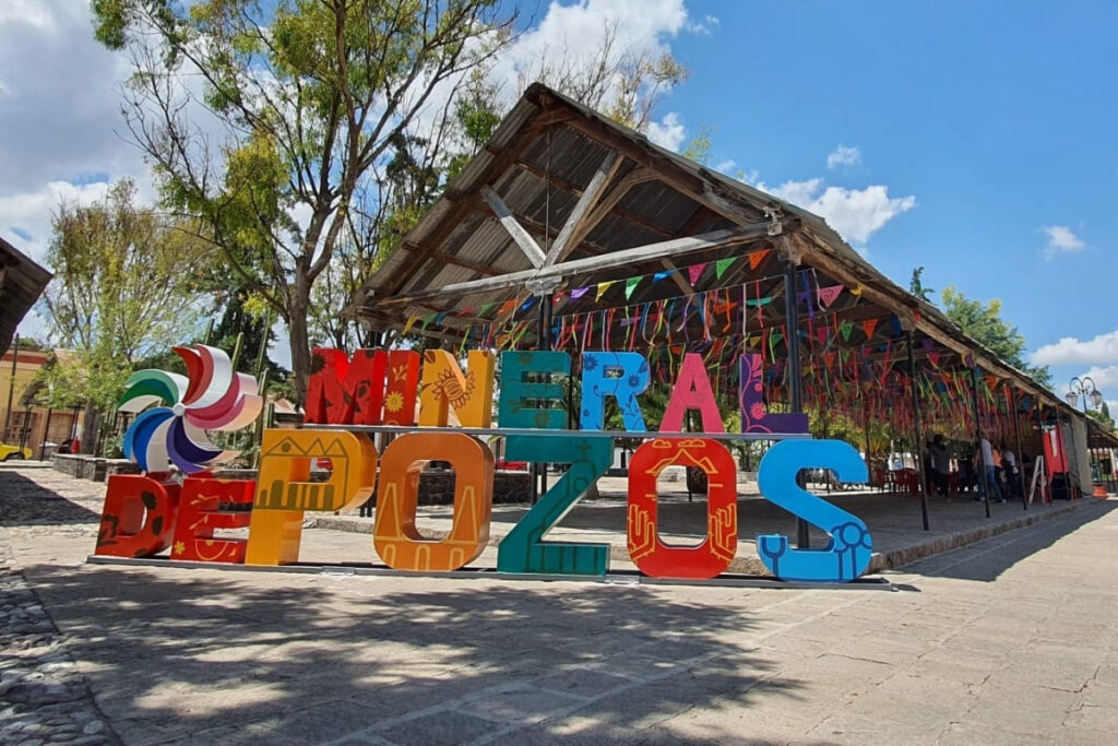 Letras mineral de pozos