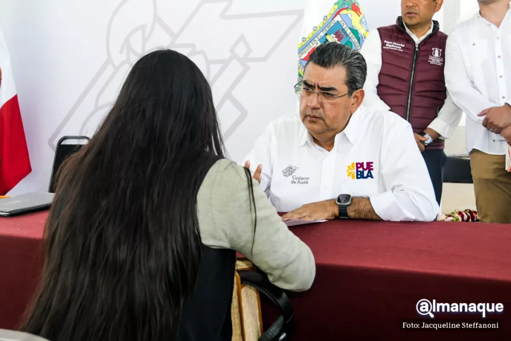 Marte ciudadano Gobernador de Puebla Sergio Salomon 18