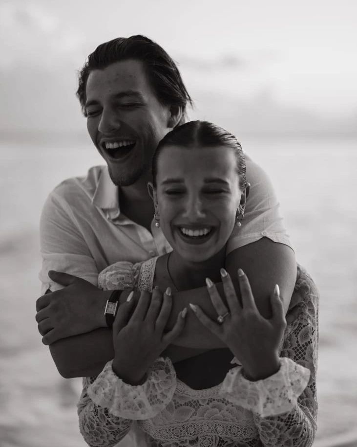 Millie Bobby Brown anuncia su compromiso con Jake Bongiovi