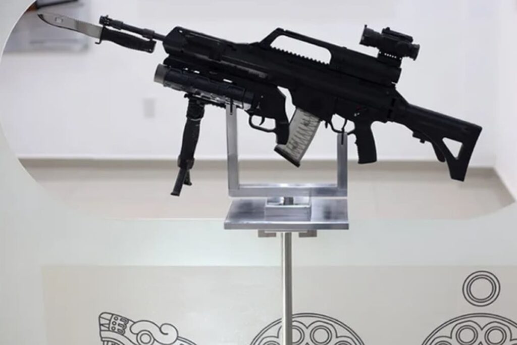 Narcos usaron rifle de la Sedena contra militares