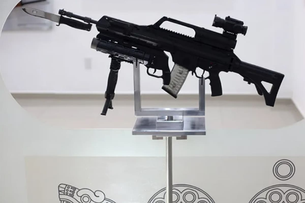 Narcos atacan a militares con un rifle hecho por la Sedena 4 Narcos usaron rifle de la Sedena contra militares