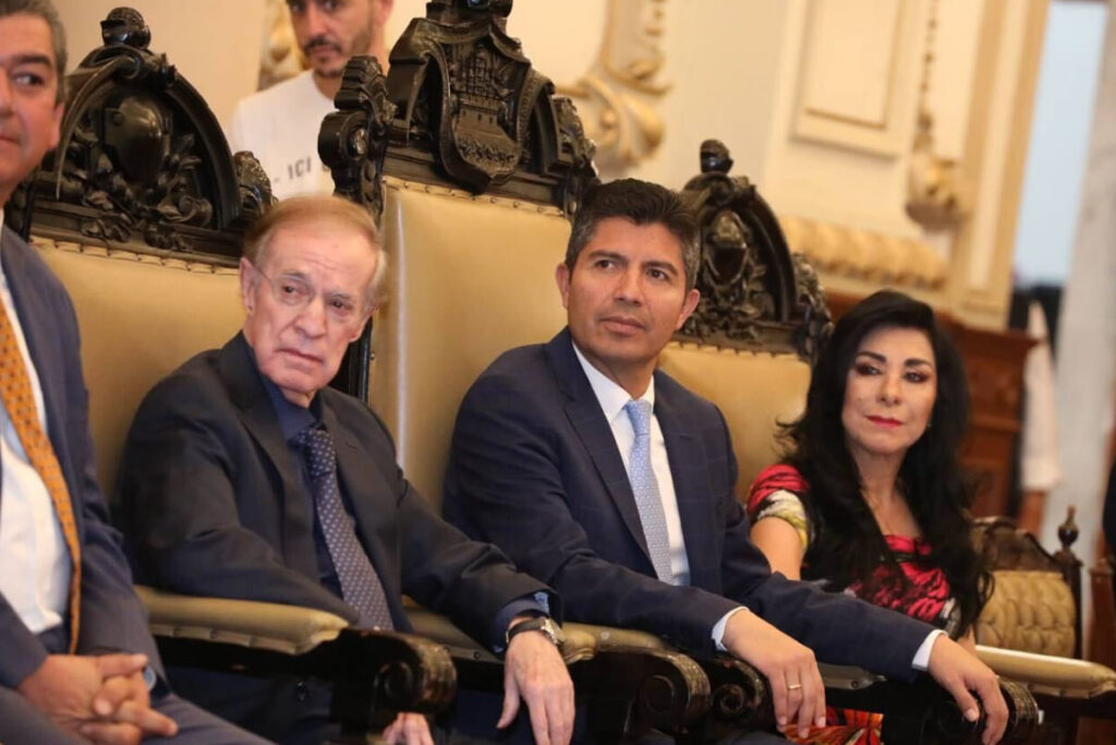 Reconocimiento Jose Ramon