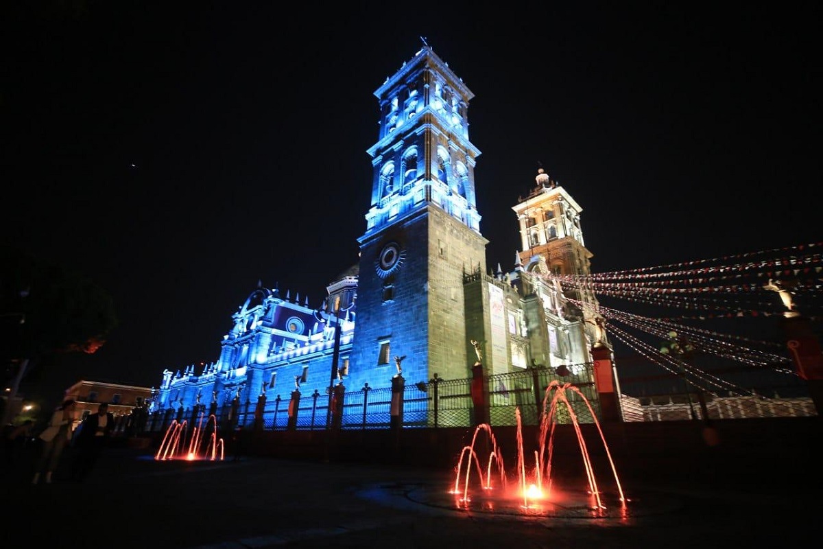 Celebra Ayuntamiento de Puebla aniversario de la ciudad entregando la restauración de catedral 1 WhatsApp Image 2023 04 17 at 10.10.11 AM