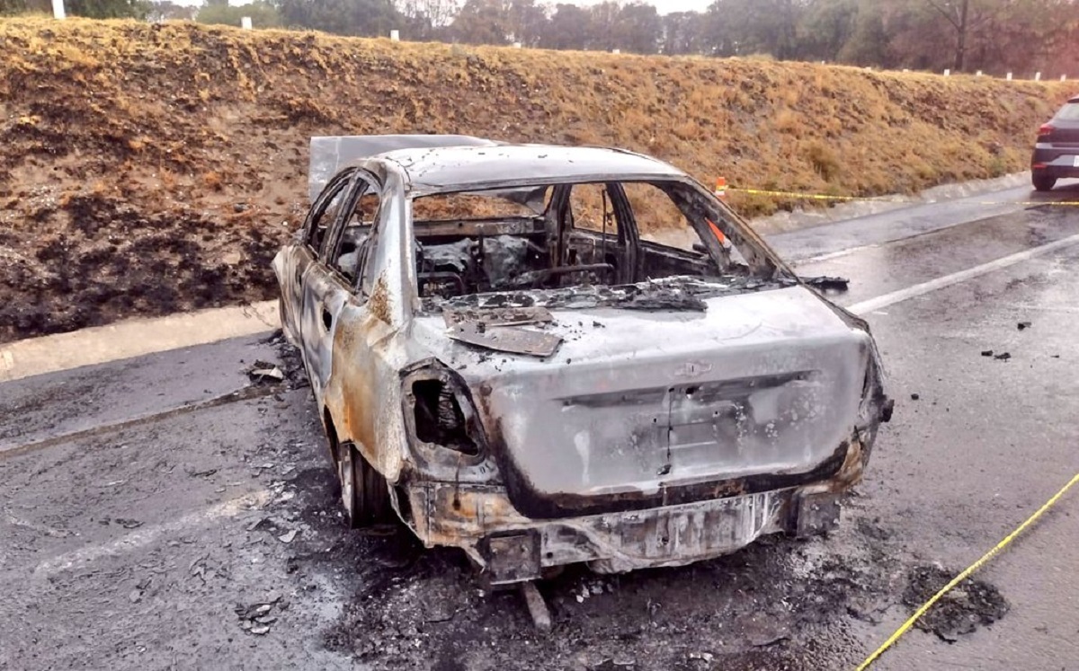 Brutal accidente en Autopista Amozoc-Perote deja dos autos calcinados y seis muertos 3 accidente amozoc perote