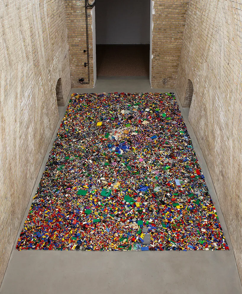 ai weiwei making sense exhibition design museum designboom 4