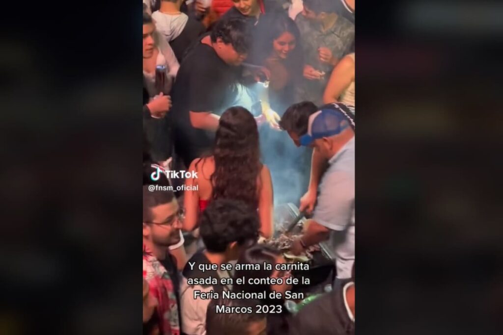Carnita asada en feria nacional de San Marcos