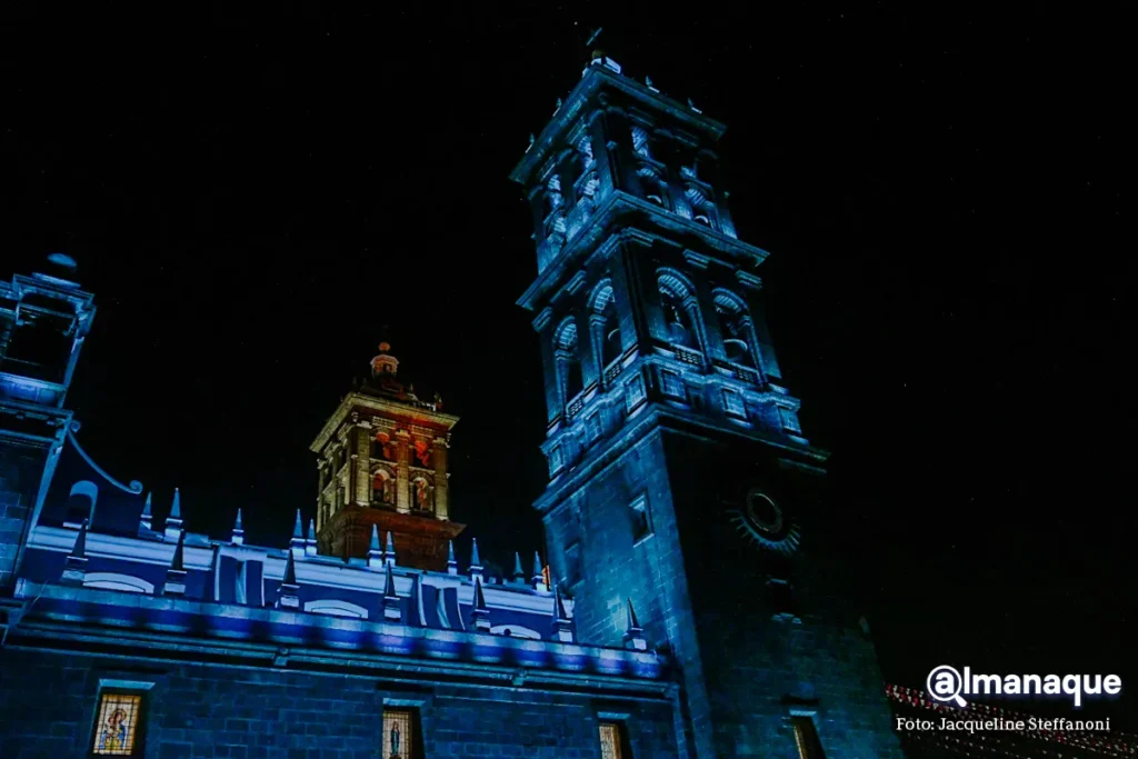 FOTOS: Con show de luces en la Catedral y Palacio Municipal, celebran el 492 aniversario de la fundación de Puebla 21 conmemoracion de los 492 anos de la fundacion de la Ciudad de Puebla Eduardo Rivera Sergio Salomon Goberndor de Puebla 11
