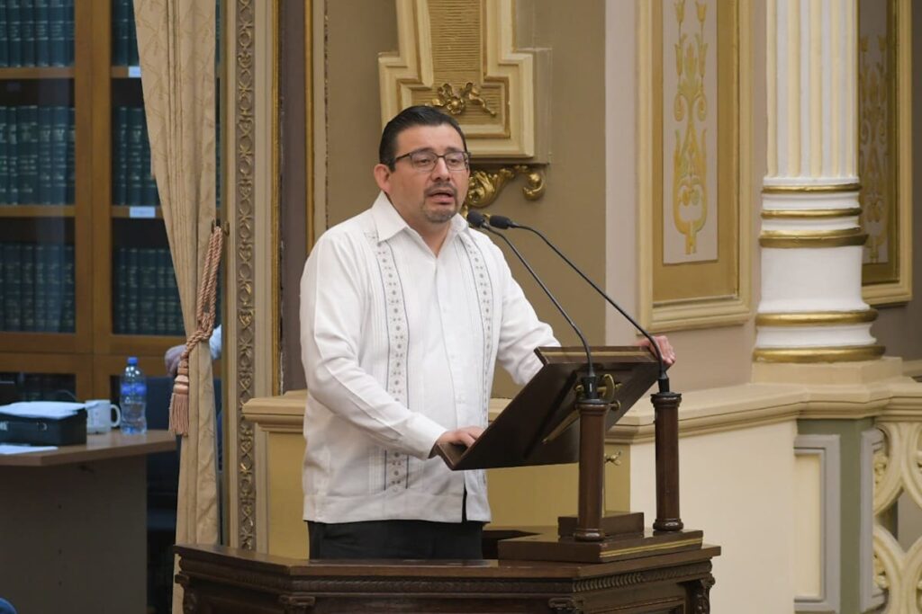 Lalo Rivera esperará a que el TEPJF resuelva la situación de Alcántara para opinar 5 continúa investigación contra Eduardo Alcántara por acoso y hostigamiento sexual