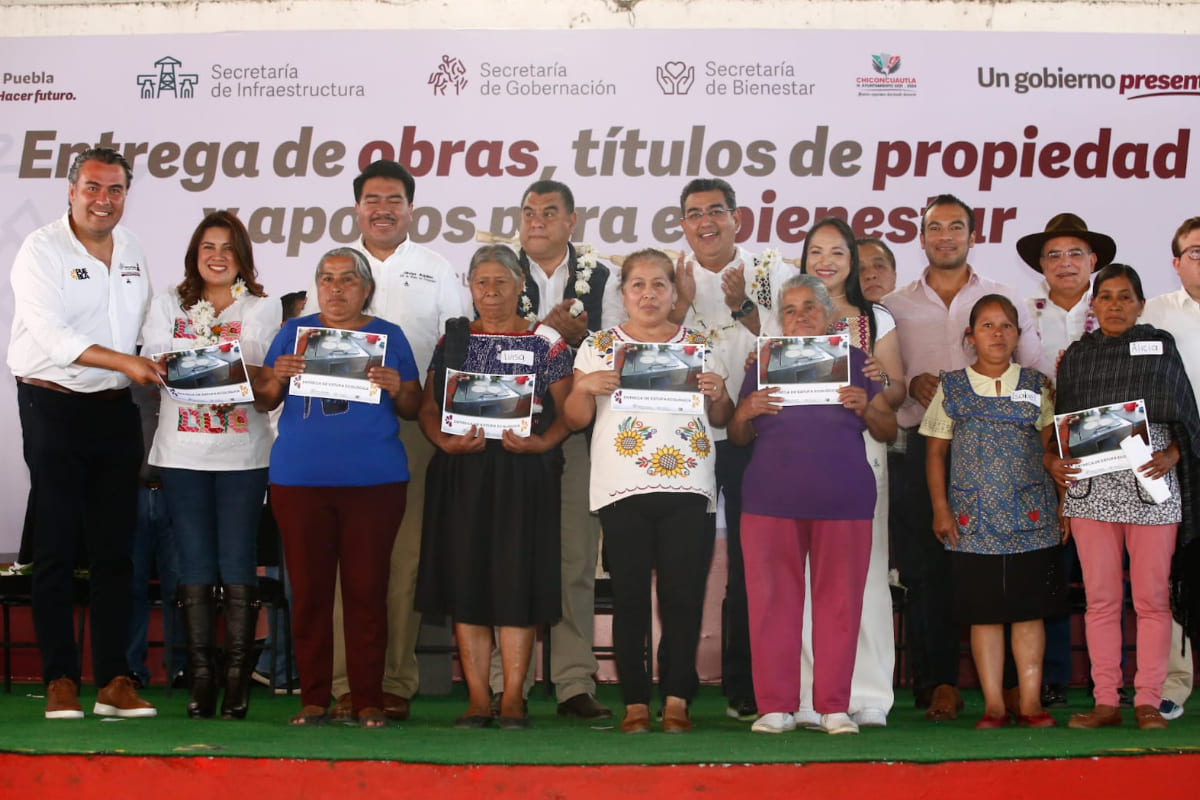 Trabaja gobierno estatal de cara al pueblo: Sergio Salomón 1 entrega de obras chiconcuautla 1