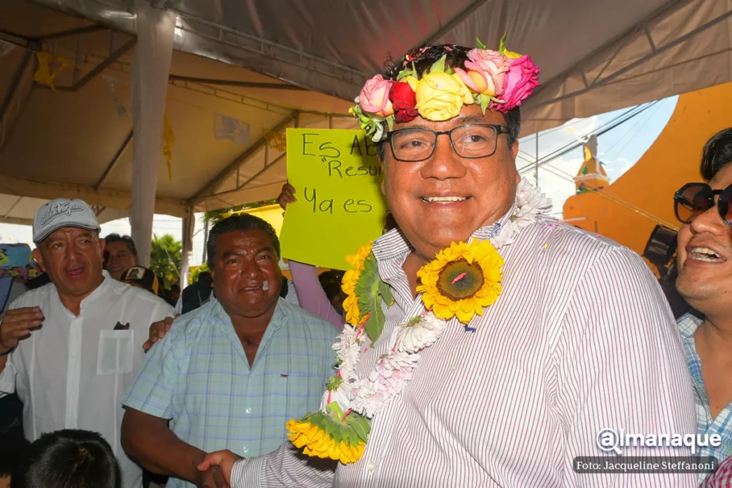 Políticos se pasean en la Feria de la Gordita: regalan cubetas, calendarios y pegan lonas para promocionarse 17 feria de la gordita puebla 2023 33