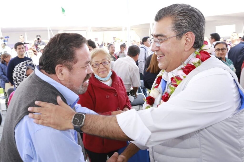 gobierno estatal al servicio de los poblanos sergio salomon 1