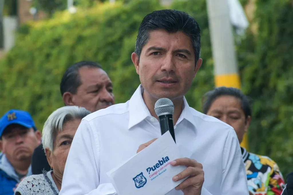 lalo rivera reunion con ejidatarios de la mixteca 2