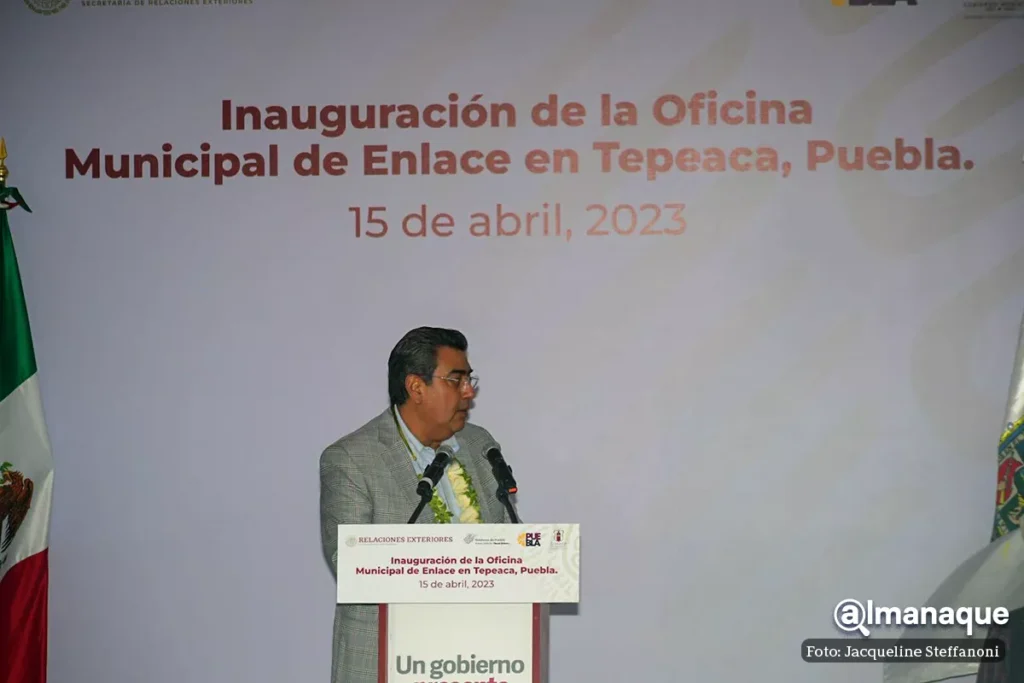 marcelo ebrard sergio salomon gobernador de puebla nueva oficina de enlace municipal Relaciones Exteriores 7