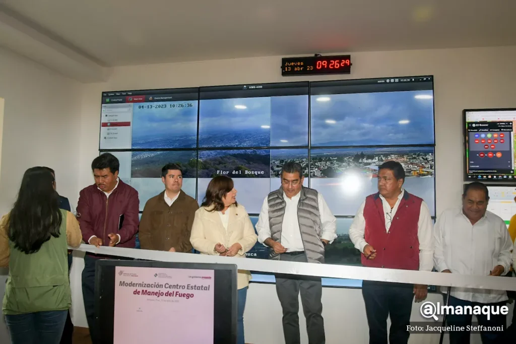 modernizacion del centro de centro estatal de manejo de fuego gobernador de Puebla Sergio Salomon 10