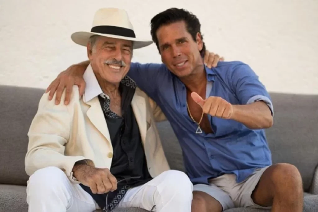 roberto palazuelos y andres garcia