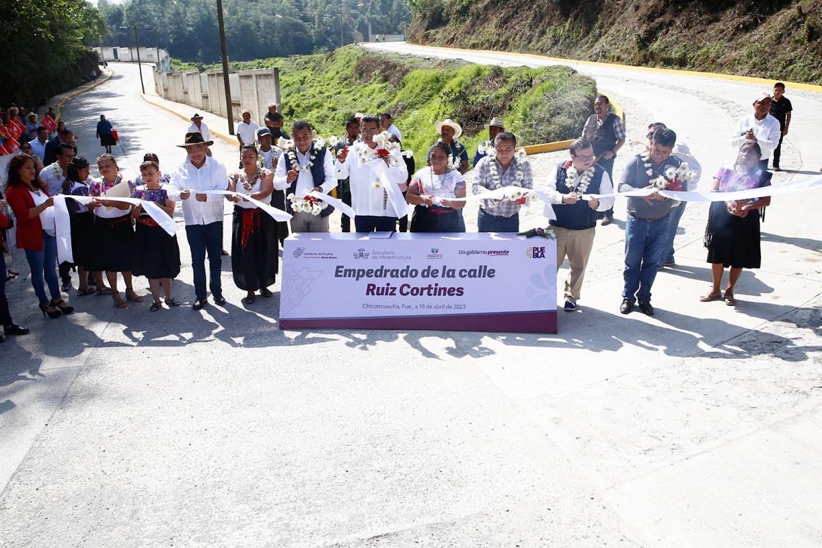 Con obra carretera, gobierno de Sergio Salomón favorece desarrollo en Chiconcuautla 1 sergio salomon 1