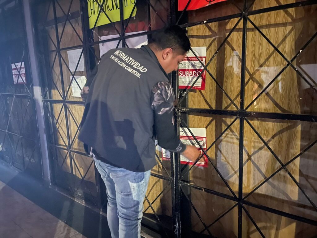 CLAUSURA NORMATIVIDAD