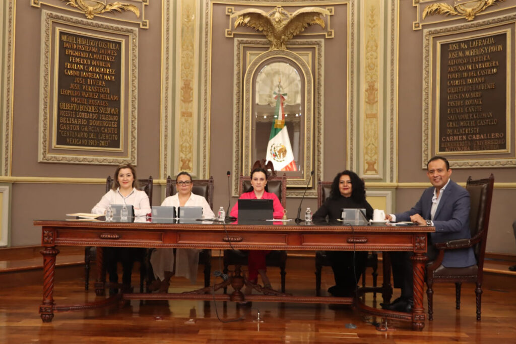 Congreso convoca sesion extraordinaria 1