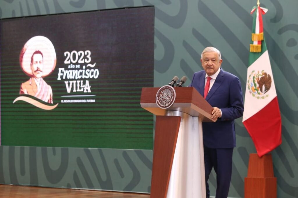 Sergio Salomón recupera mil 900 millones de pesos que pagó al SAT 