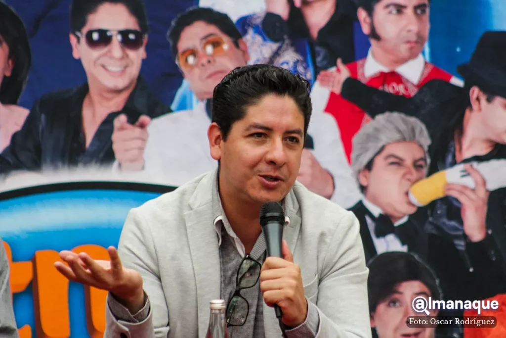 Ottmar de la Rosa celebra 25 anos de carrera como imitador 4