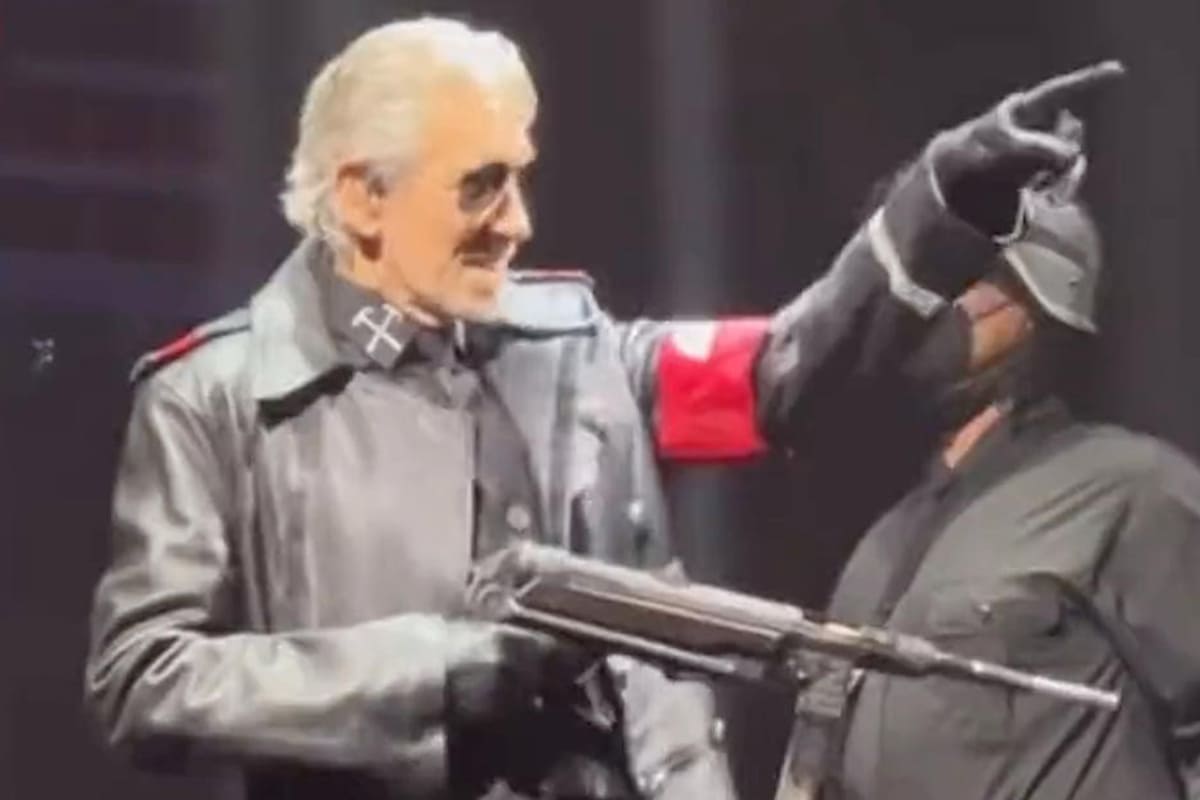 Policía alemana investiga a Roger Waters por uso de uniforme nazi en concierto 3 Roger Waters