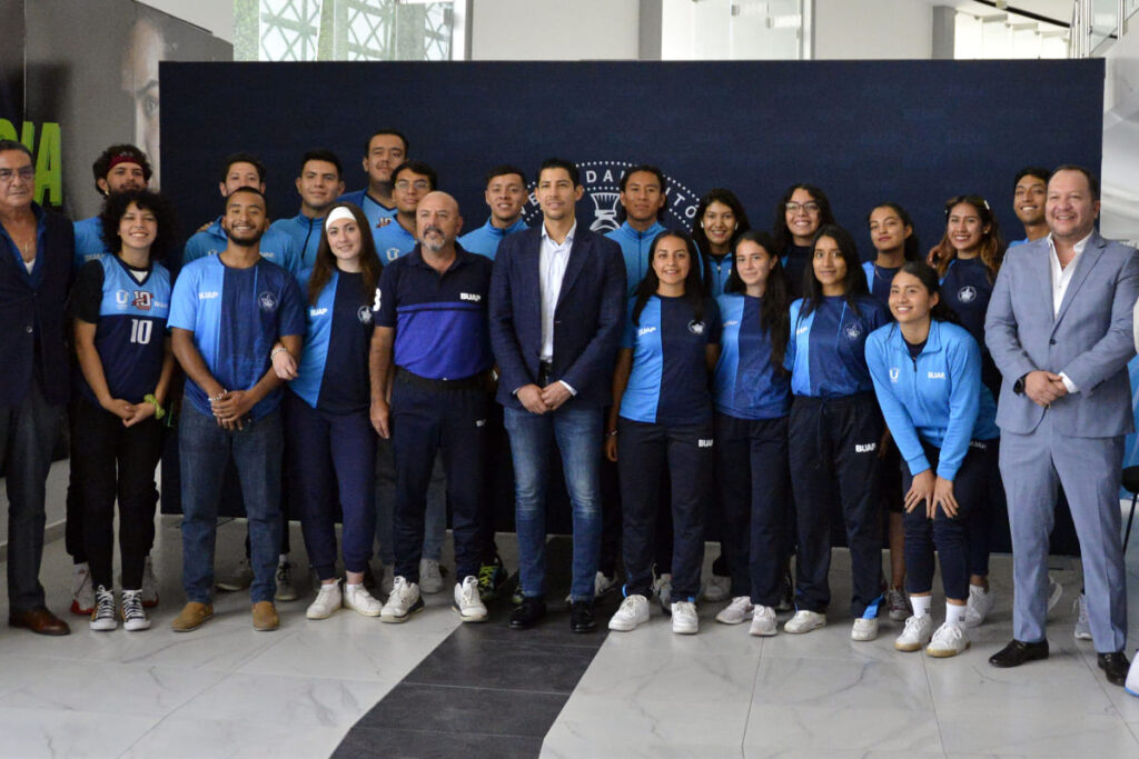 clinica baloncesto buap 1