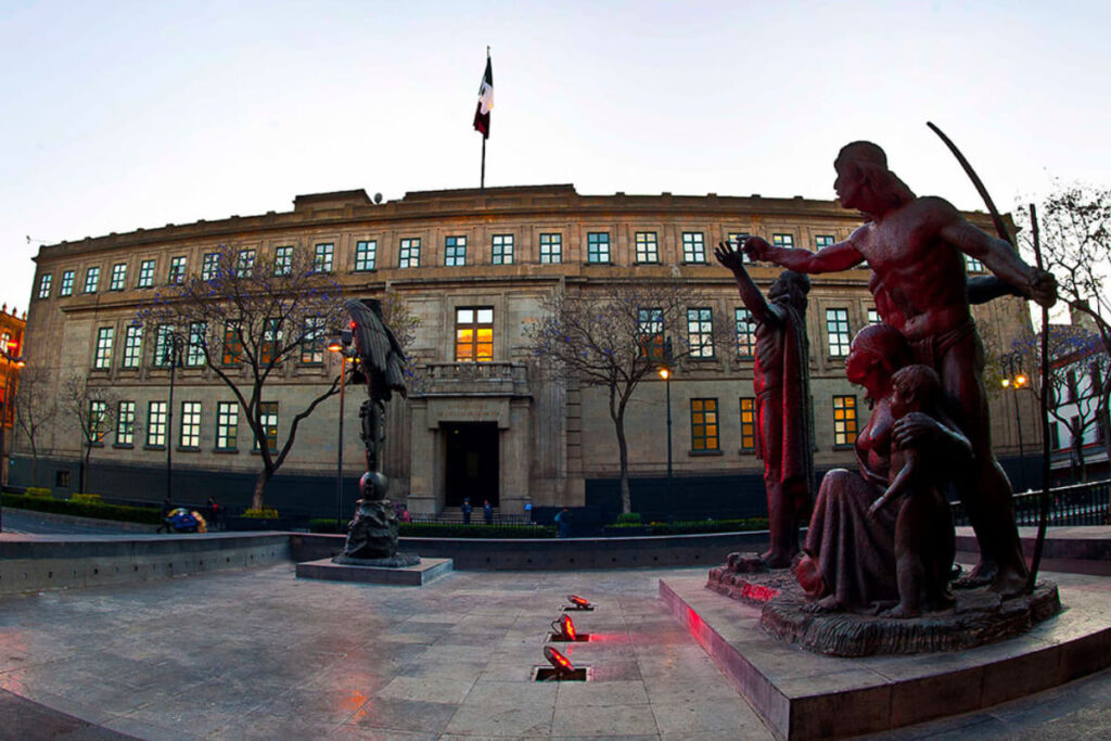 Corte invalida decreto de AMLO