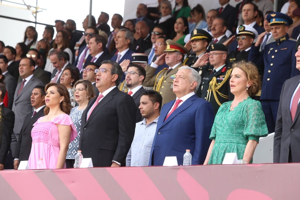 desfile 5 de mayo 2023 1