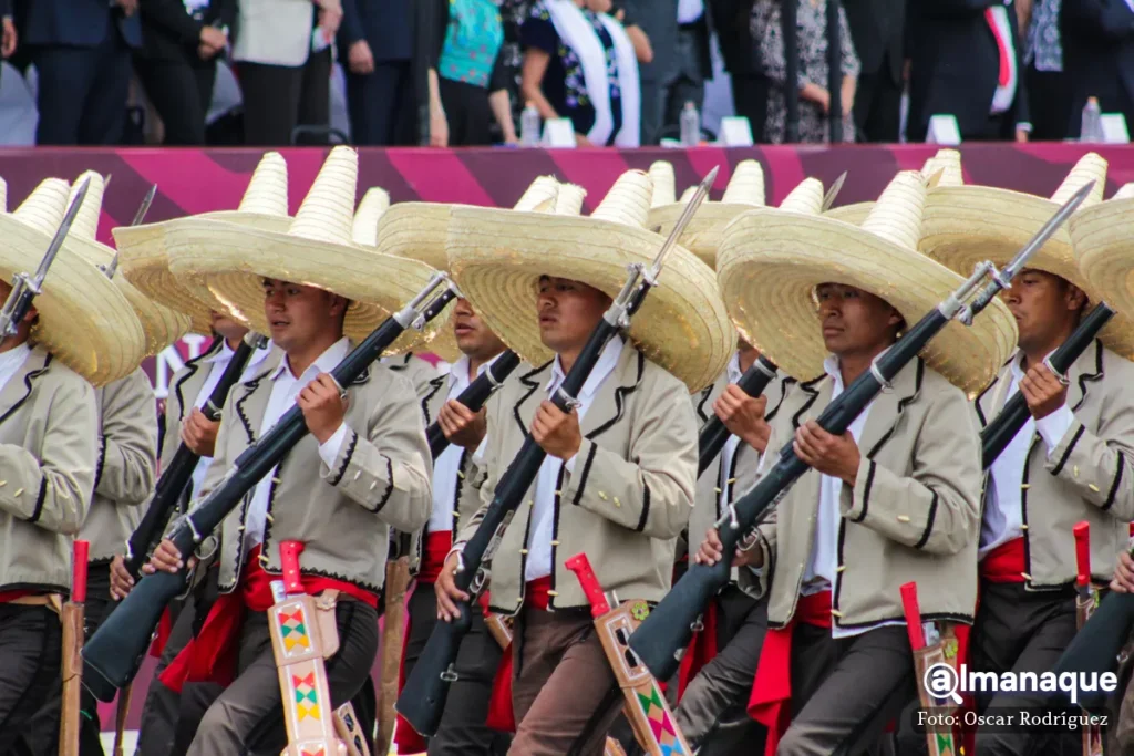5 de Mayo en Puebla: AMLO, música, banderas y los presidenciables 46 desfile 5 de mayo en Puebla 2023 11