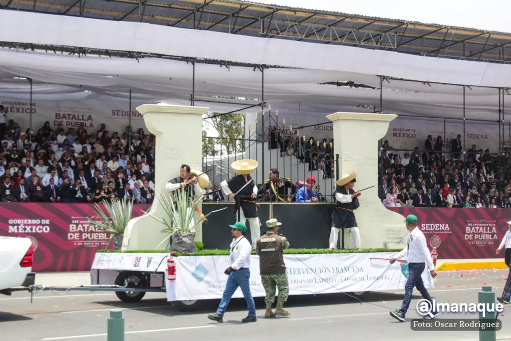 5 de Mayo en Puebla: AMLO, música, banderas y los presidenciables 49 desfile 5 de mayo en Puebla 2023 27