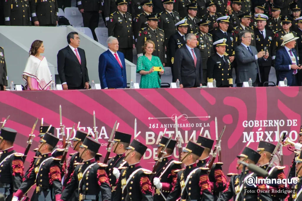 5 de Mayo en Puebla: AMLO, música, banderas y los presidenciables 32 desfile 5 de mayo en Puebla 2023 3