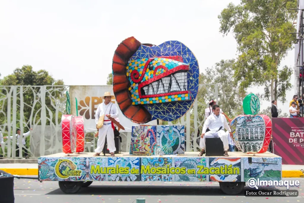 5 de Mayo en Puebla: AMLO, música, banderas y los presidenciables 51 desfile 5 de mayo en Puebla 2023 30