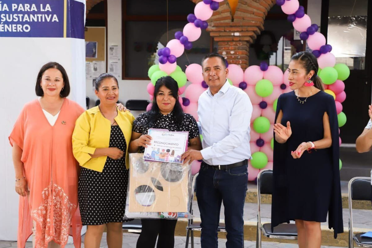 Inaugura Mundo Tlatehui cuarto mural para generar identidad y seguridad en las mujeres sanandreseñas 1 mural mujeres sanandresenas 1