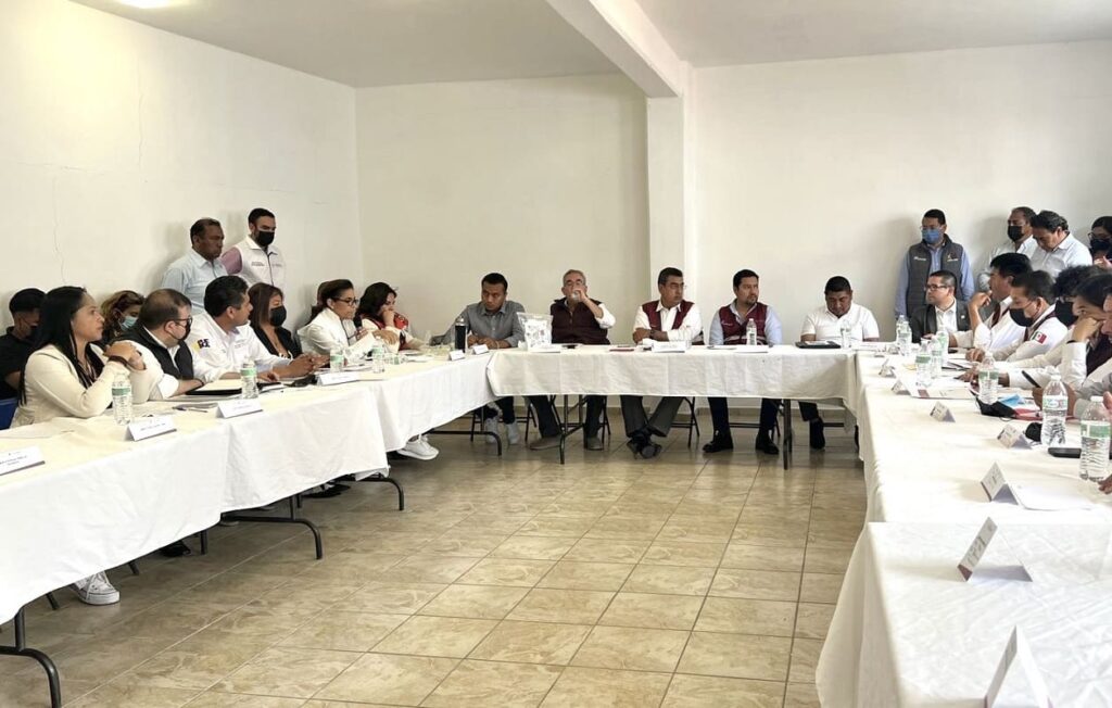 reunion gobierno de Puebla popocatepetl calpan