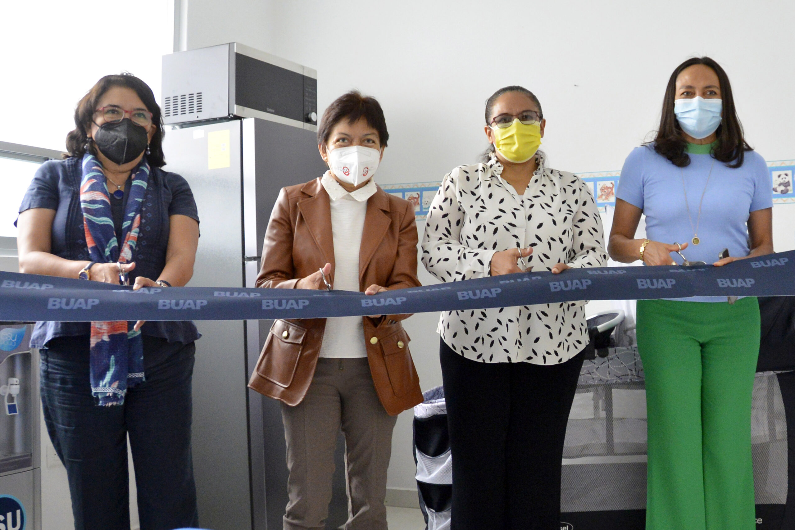 Inaugura Lilia Cedillo sala de lactancia en la Preparatoria Benito Juárez 1 A Lactario 0 scaled