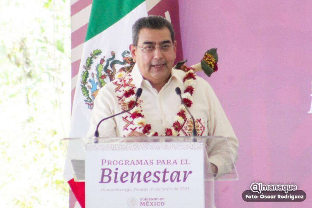 AMLO Huauchinango sergio 2